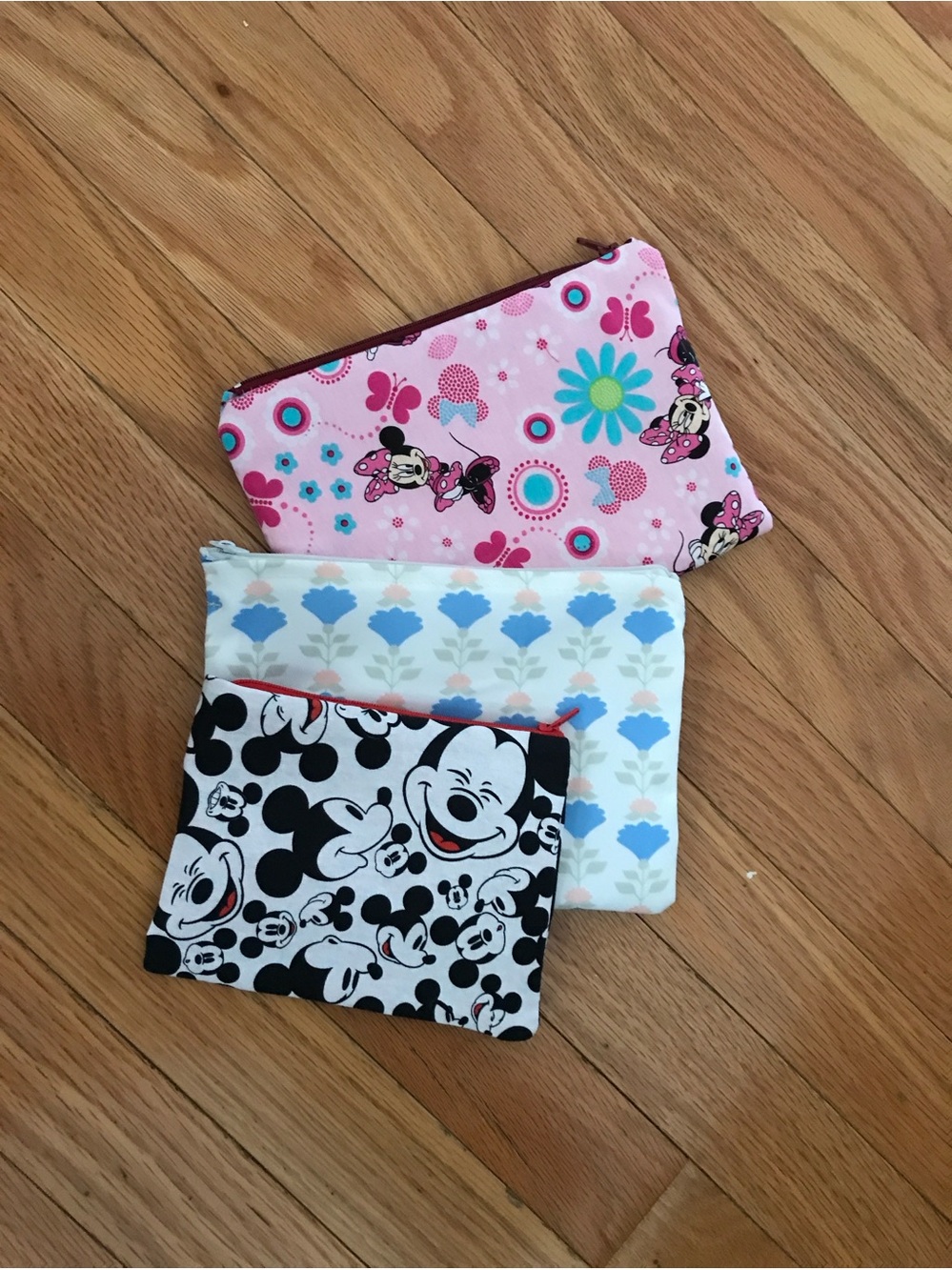 MYSTERY GIFT - Picture 2 of 3